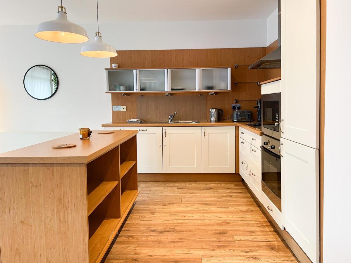 Lovely Two Bed Apartment In Finnieston Glasgow Buitenkant foto
