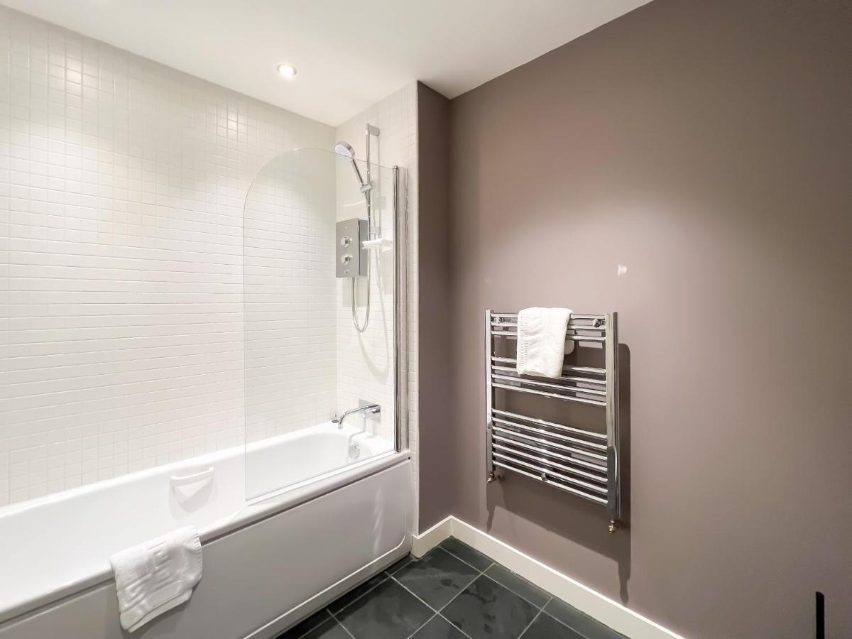 Lovely Two Bed Apartment In Finnieston Glasgow Buitenkant foto
